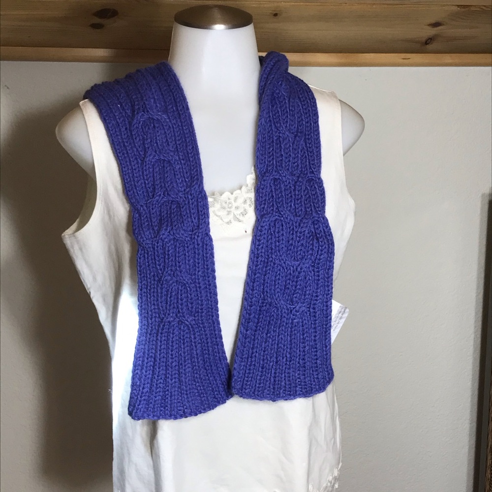 Charming 100% Alpaca scarf - Picture 3 of 6